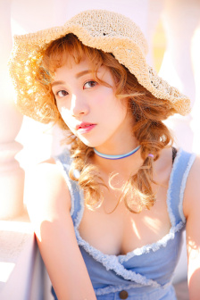 成色18K.8.35.MB蓝莓